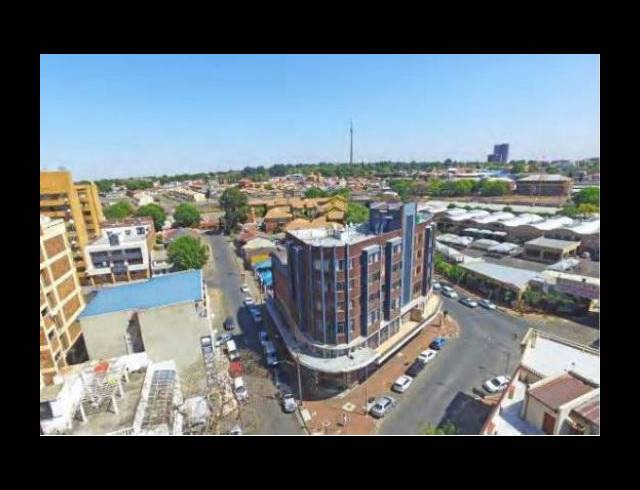 3,700M² BUILDING FOR SALE IN FORDSBURG
